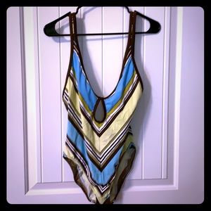 👙 VENUS Chevron One Piece Swimsuit 👙